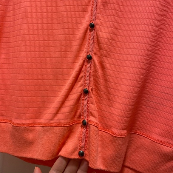 2 for $15 💥 ONLY Long Sleeve Cropped Sweater - Picture 2 of 9